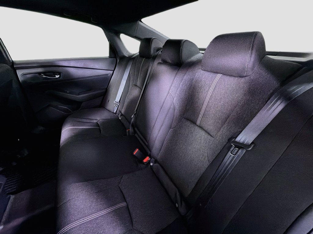 Used 2025 Honda Accord Sport image 24