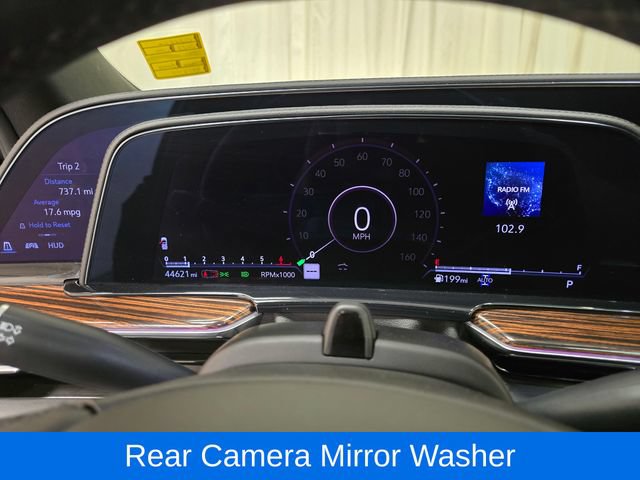 Used 2023 Cadillac Escalade Premium Luxury AWD/4WD image 20