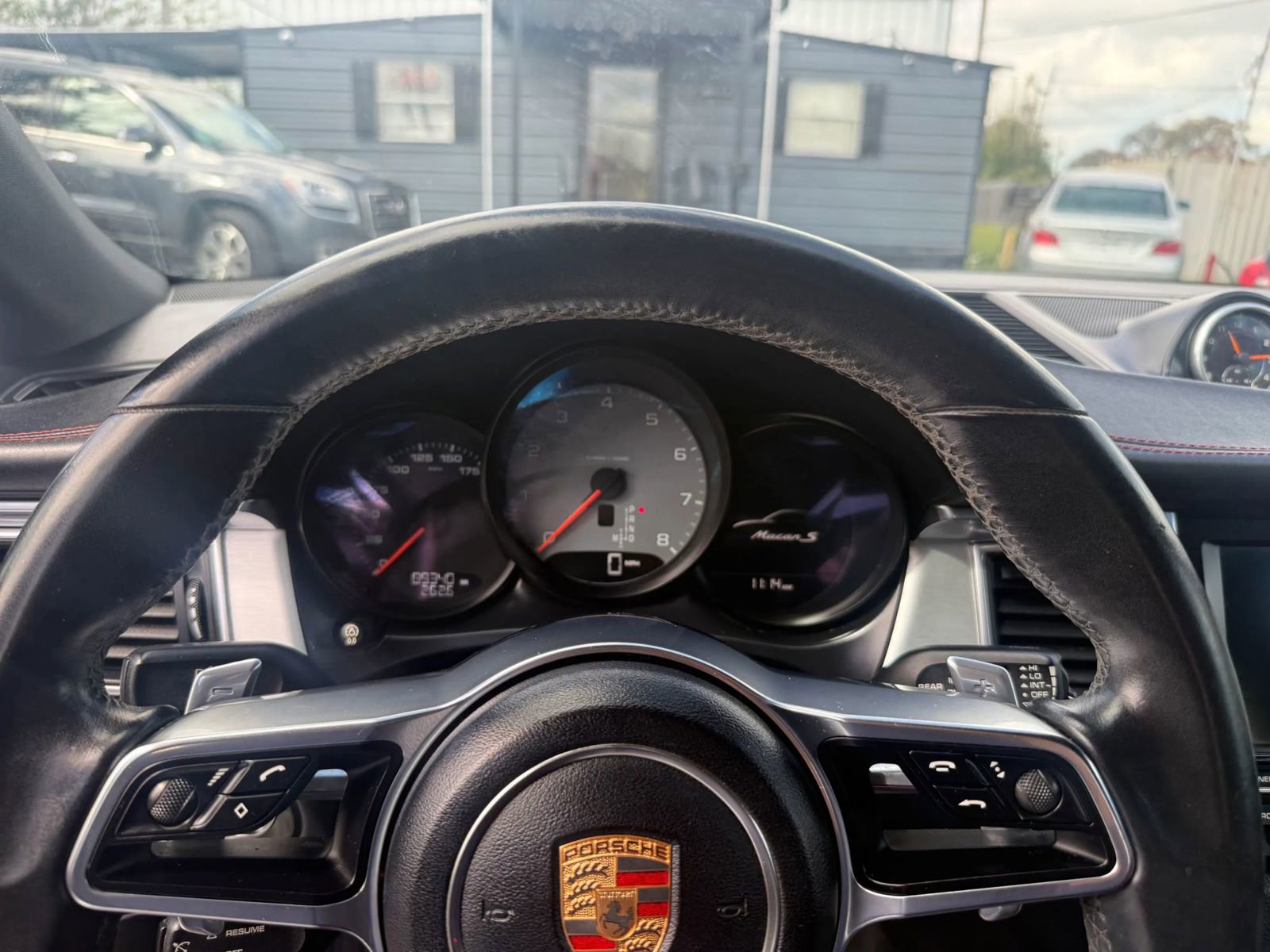 Used 2016 Porsche Macan S image 15