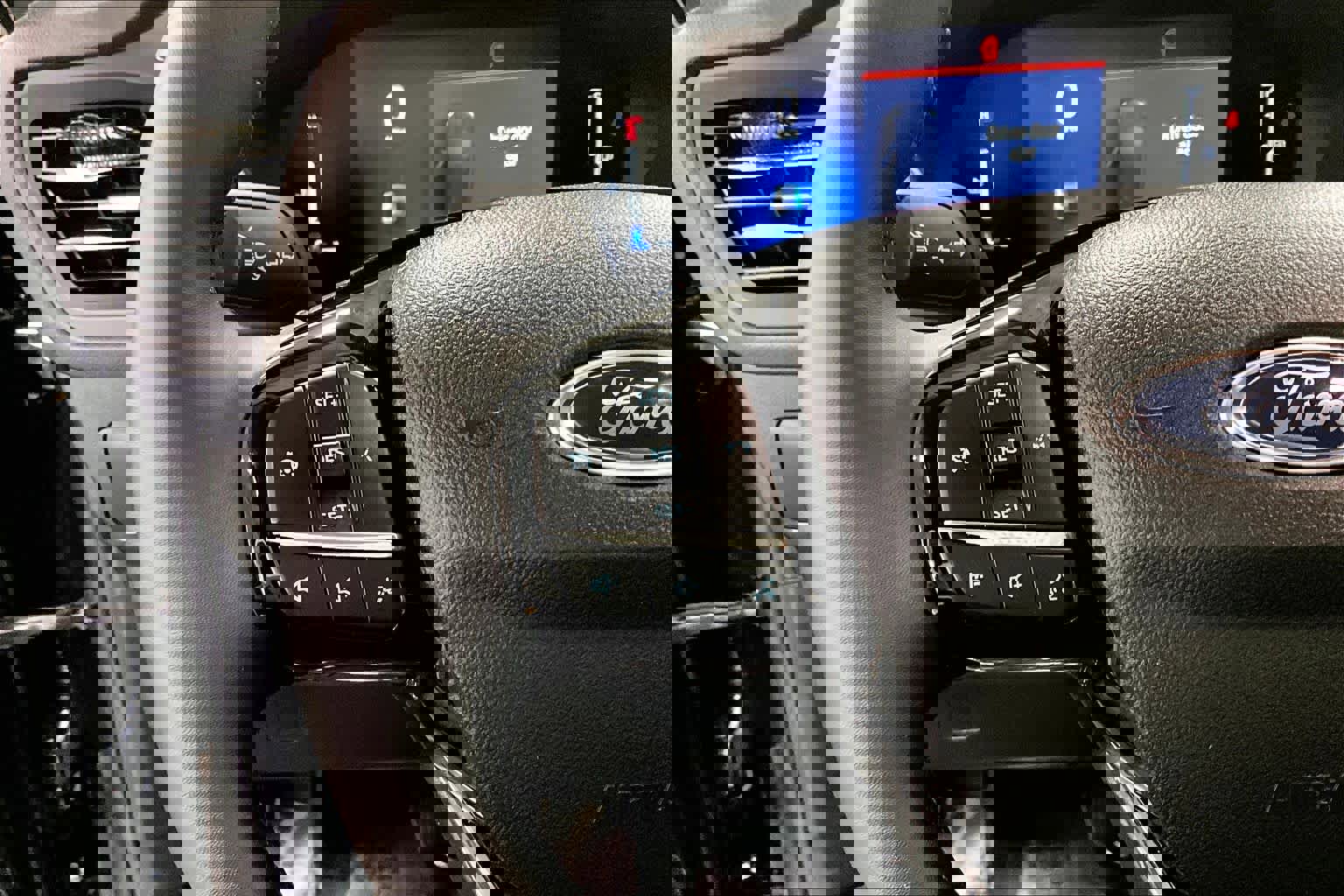 Used 2025 Ford Escape Active w/ Cold Weather Package image 23