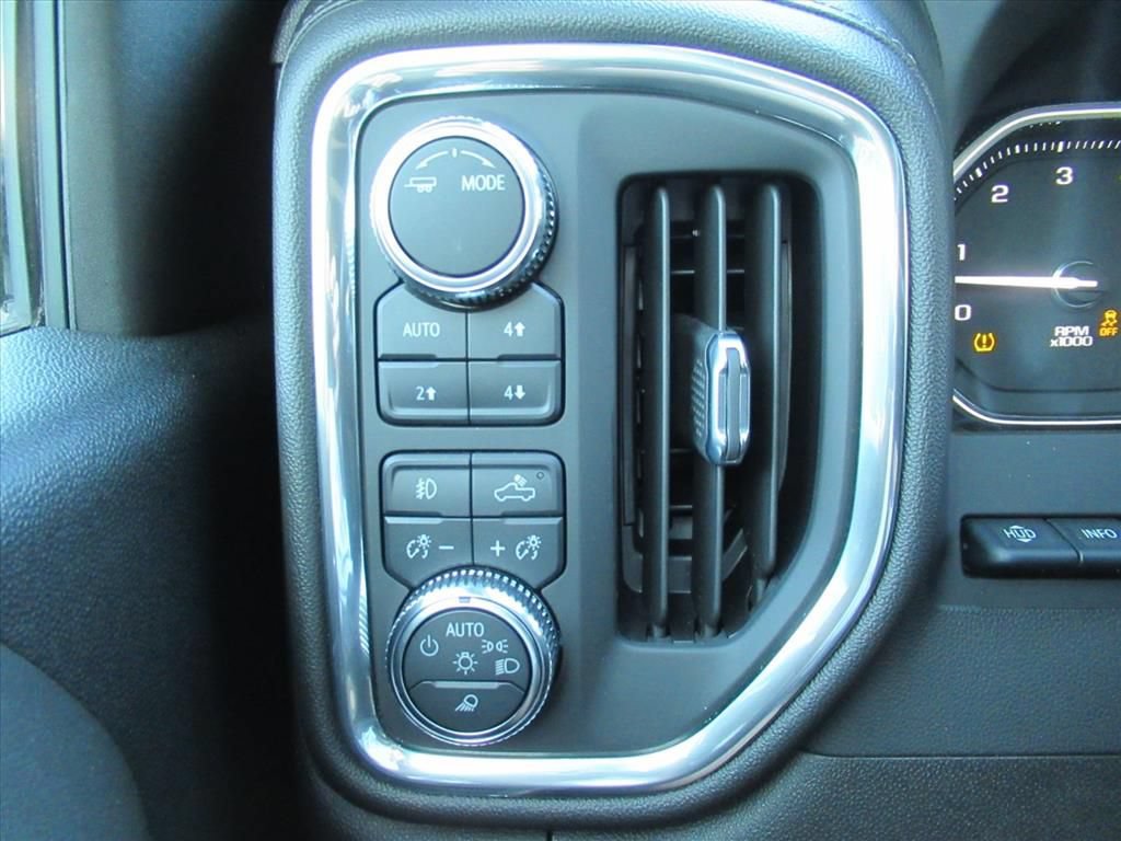 Used 2023 GMC Sierra 2500 Denali w/ Denali Ultimate Package AWD/4WD image 22
