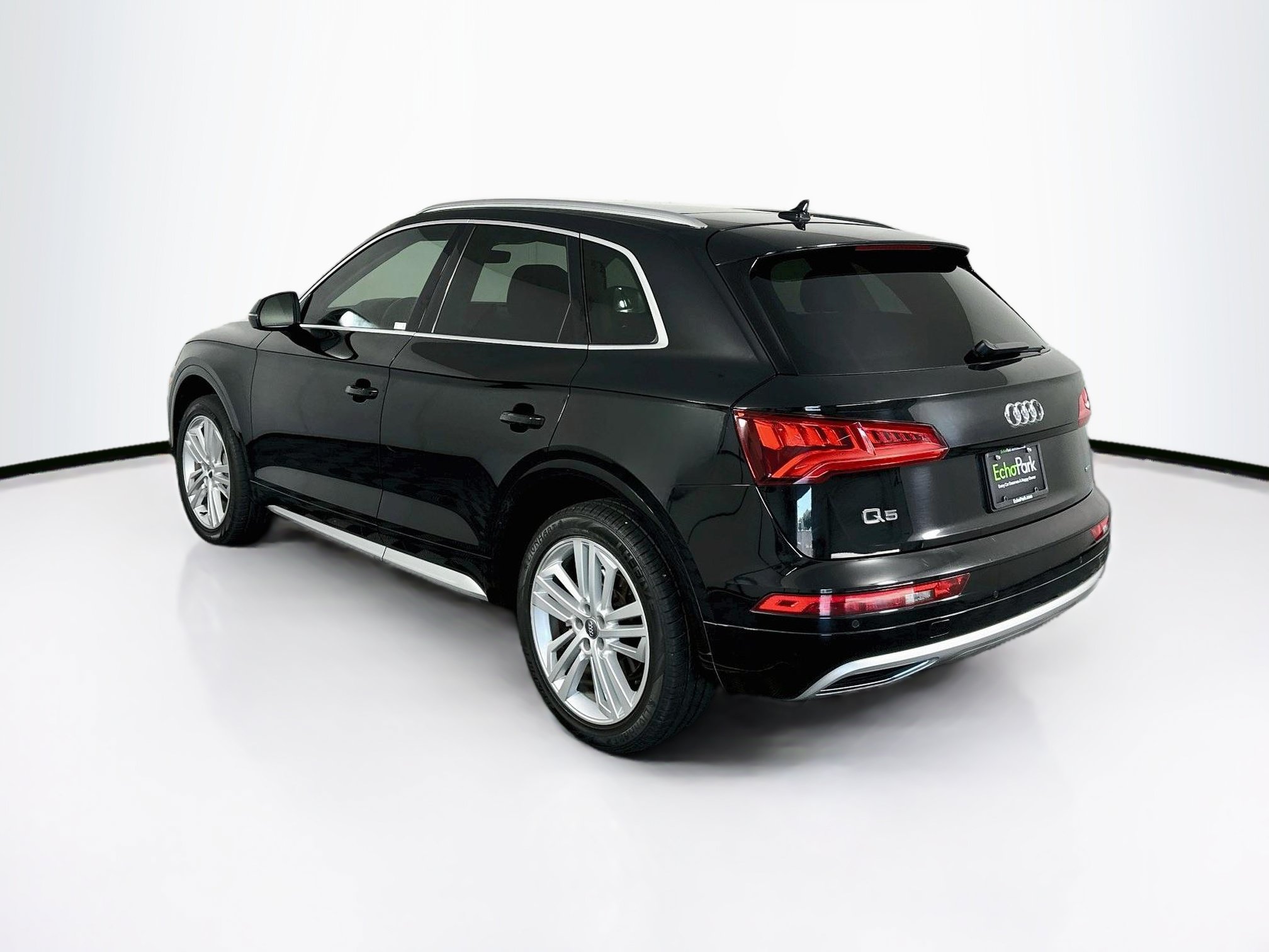 Used 2019 Audi Q5 2.0T Premium Plus w/ Premium Plus Package AWD/4WD image 5