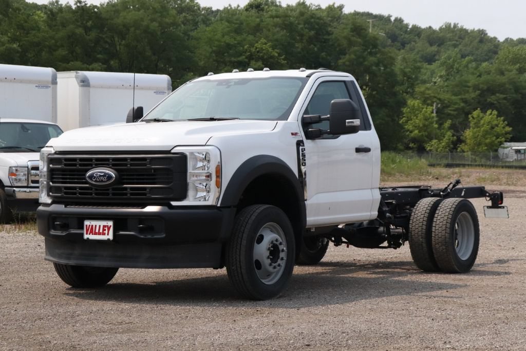 New 2026 Ford F550 2WD Regular Cab Super Duty w/ Snow Plow Prep Package image 5