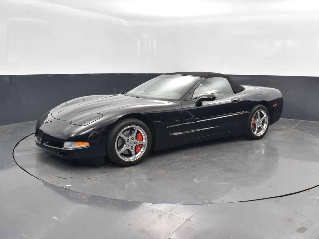 Used 2000 Chevrolet Corvette Base w/ Performance Handling Pkg image 8