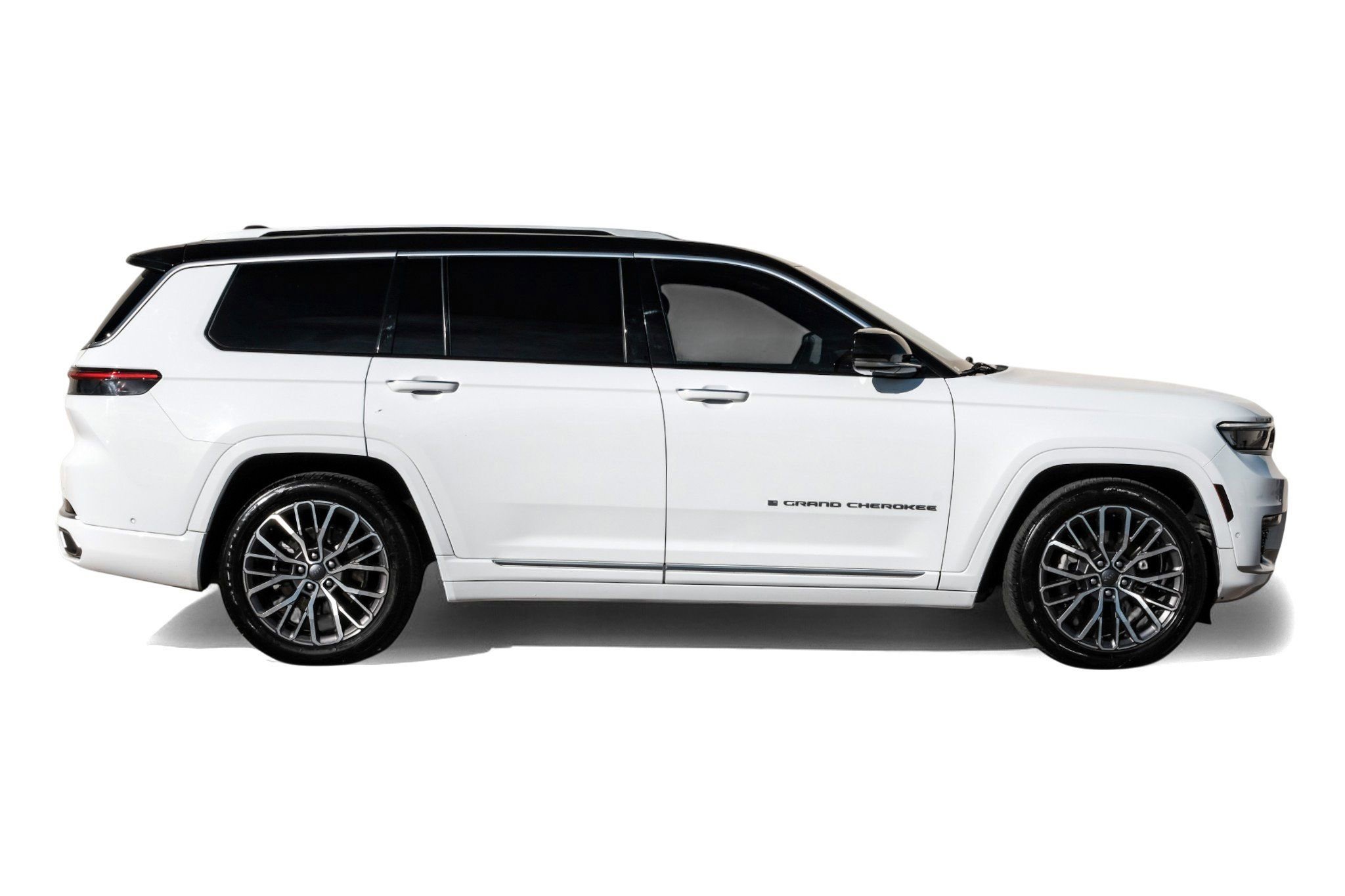 Used 2022 Jeep Grand Cherokee L Summit image 7