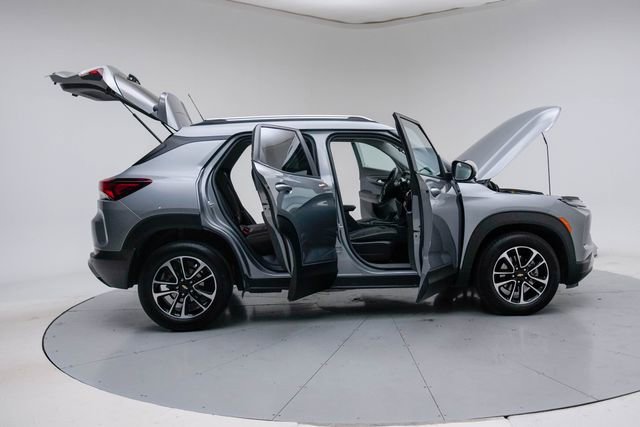 Used 2024 Chevrolet TrailBlazer LT w/ Driver Confidence Package FWD image 15