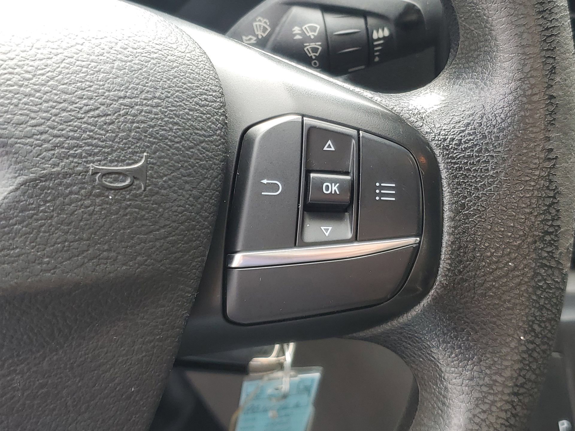 Used 2020 Ford Transit 250 148 High Roof Extended RWD image 24