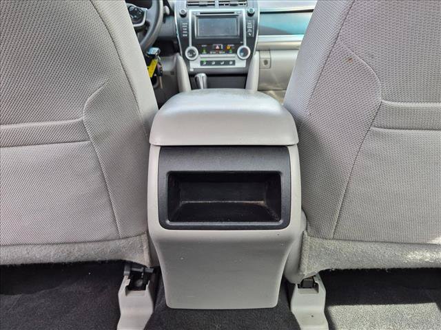Used 2014 Toyota Camry LE FWD image 16