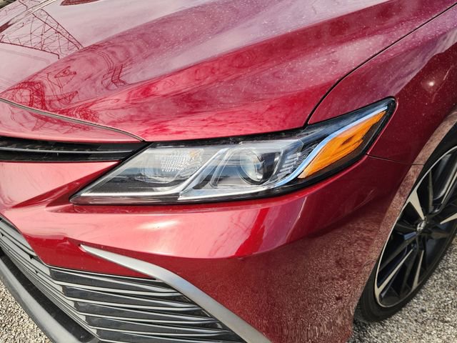 Used 2022 Toyota Camry LE image 6