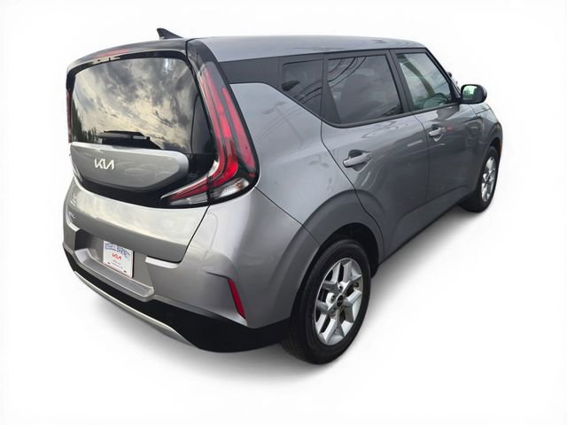 Used 2024 Kia Soul LX w/ Option Group 015 FWD image 13
