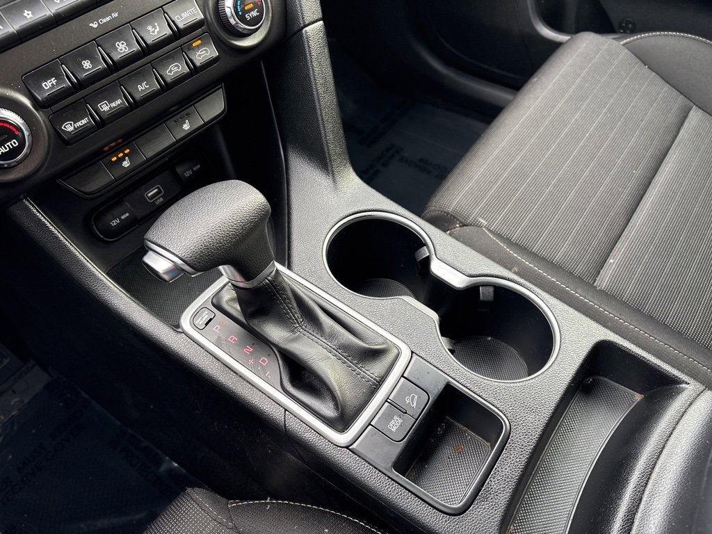 Used 2022 Kia Sportage LX w/ LX FWD Value Edition Package image 18