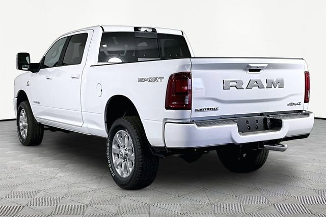 New 2026 RAM 2500 Laramie AWD/4WD image 4