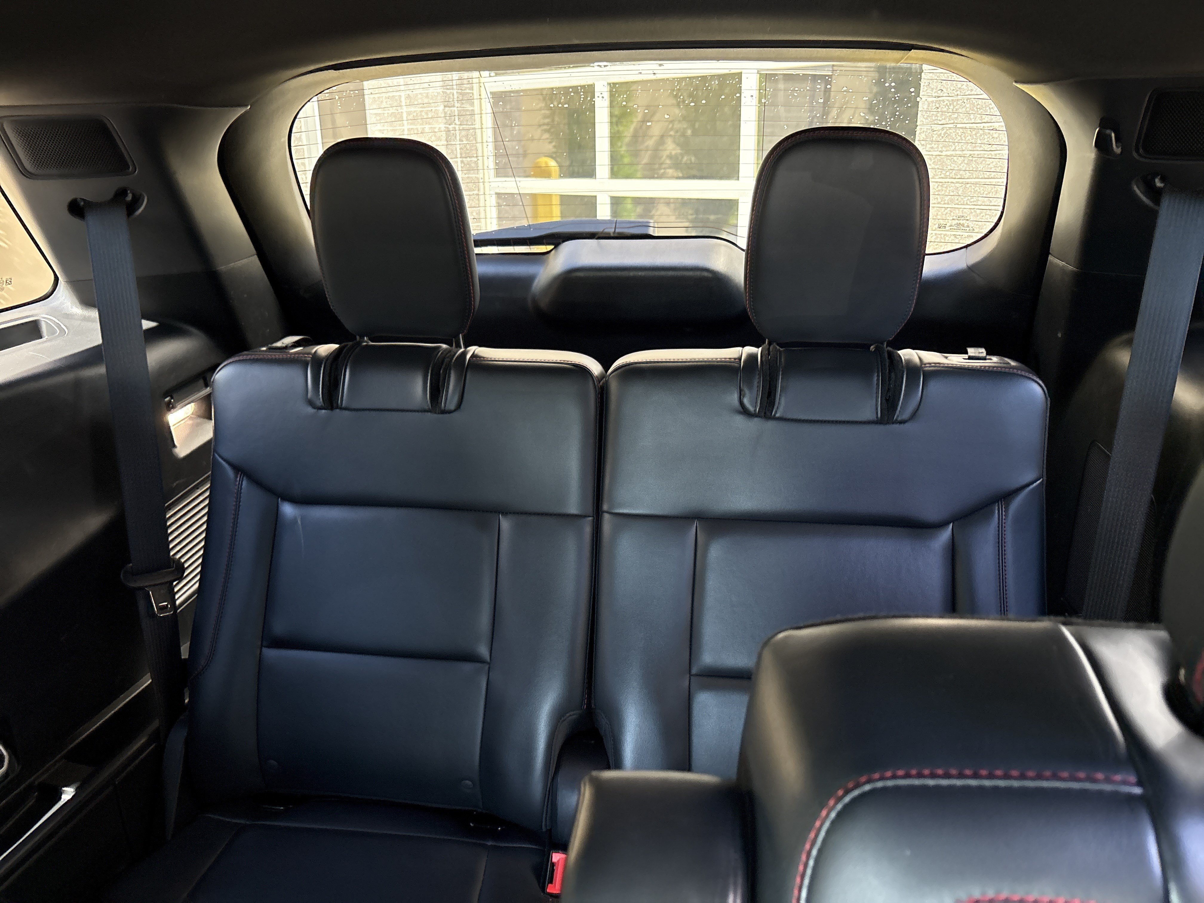 Used 2025 Ford Explorer ST-Line AWD/4WD image 31