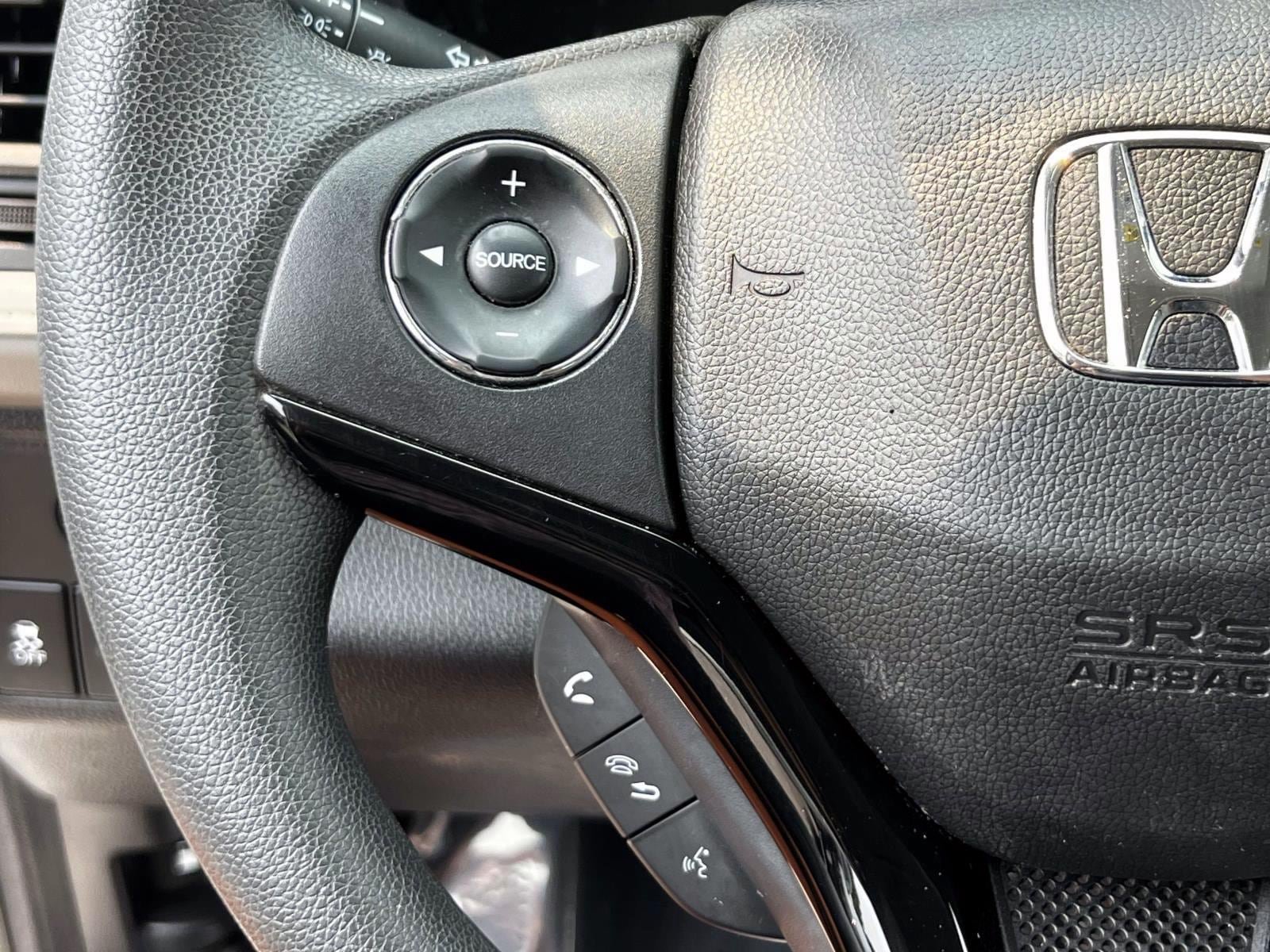 Certified 2018 Honda HR-V LX image 18