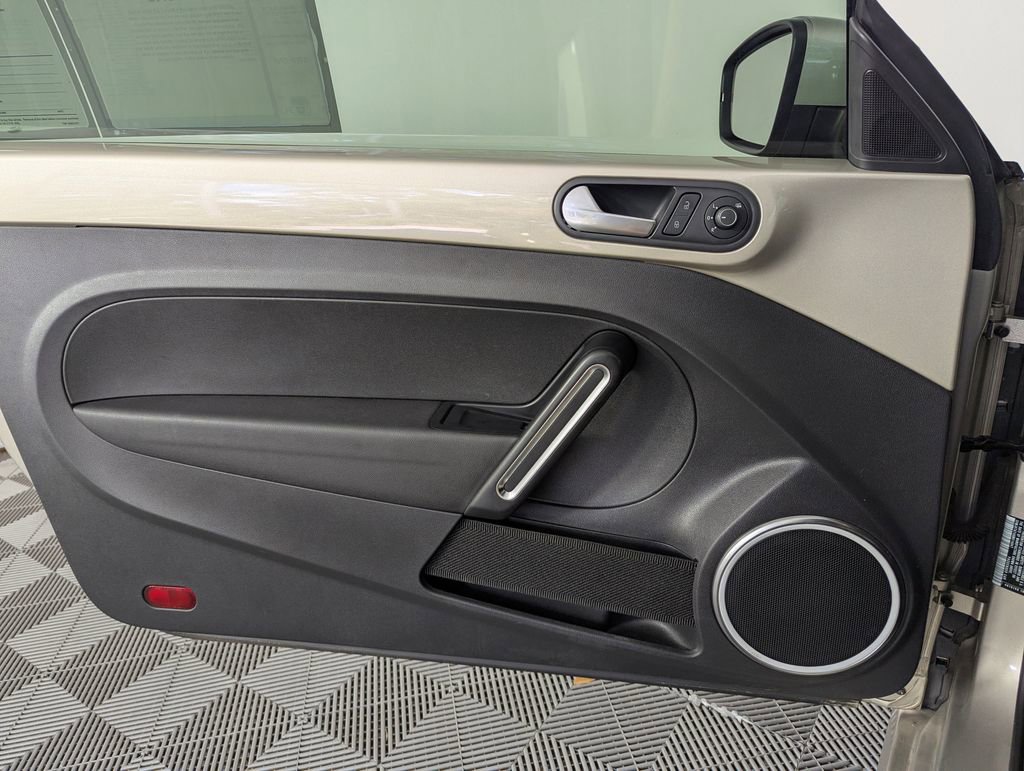 Used 2016 Volkswagen Beetle 1.8T SE image 17