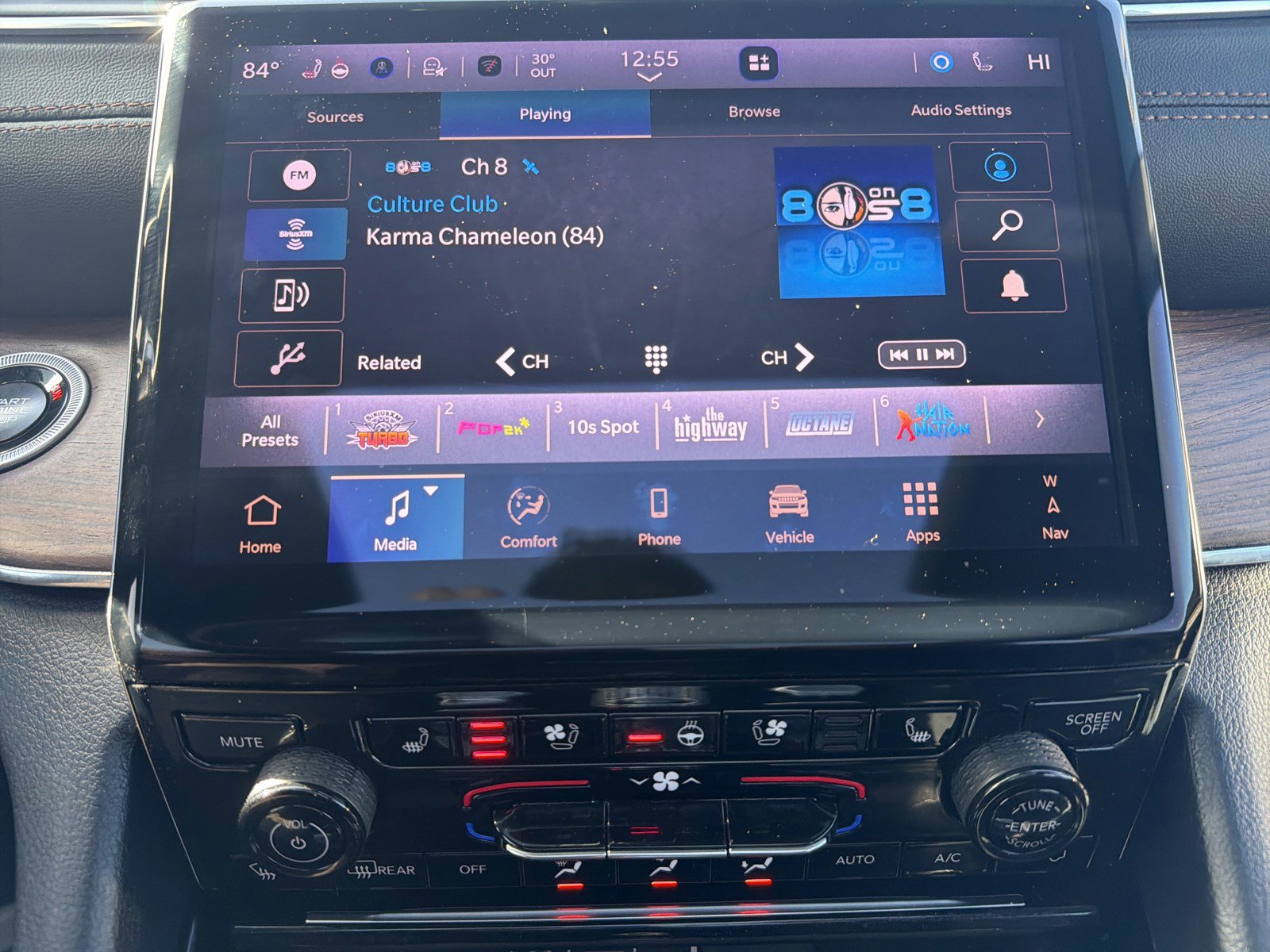 Used 2025 Jeep Grand Cherokee L Summit w/ Obsidian Package image 22