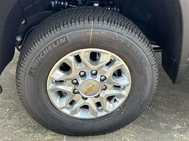 New 2026 Chevrolet Silverado 2500 LTZ w/ LTZ Convenience Package AWD/4WD image 4