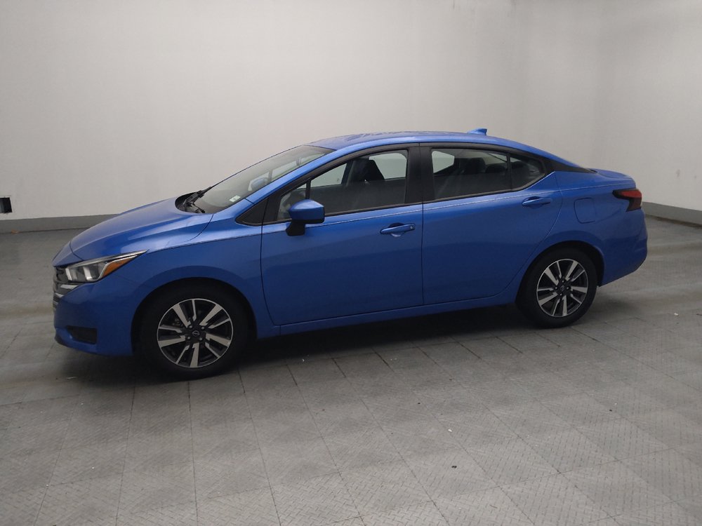 Used 2024 Nissan Versa SV FWD image 2