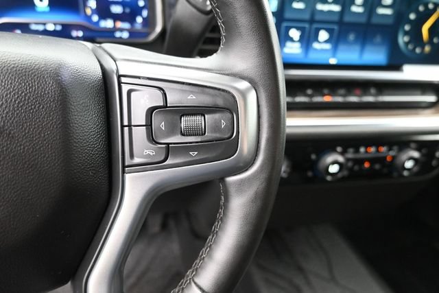 Used 2023 Chevrolet Silverado 1500 LT AWD/4WD image 29