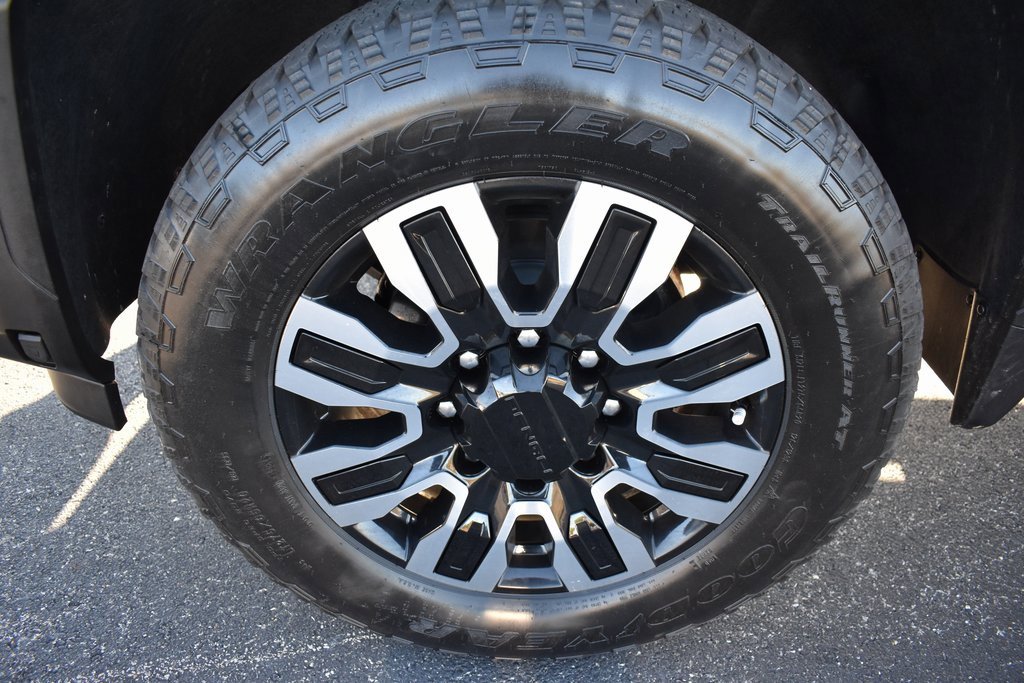 Certified 2024 GMC Sierra 2500 Denali Ultimate image 12