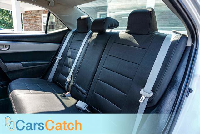 Used 2015 Toyota Corolla LE FWD image 32