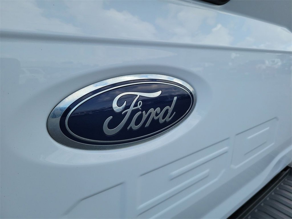 Used 2021 Ford F150 XL w/ Trailer Tow Package image 27