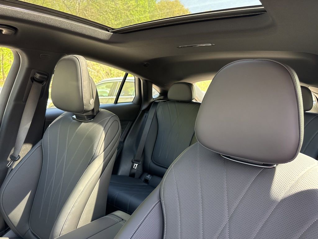 New 2025 Mercedes-Benz GLC 63 AMG S image 31