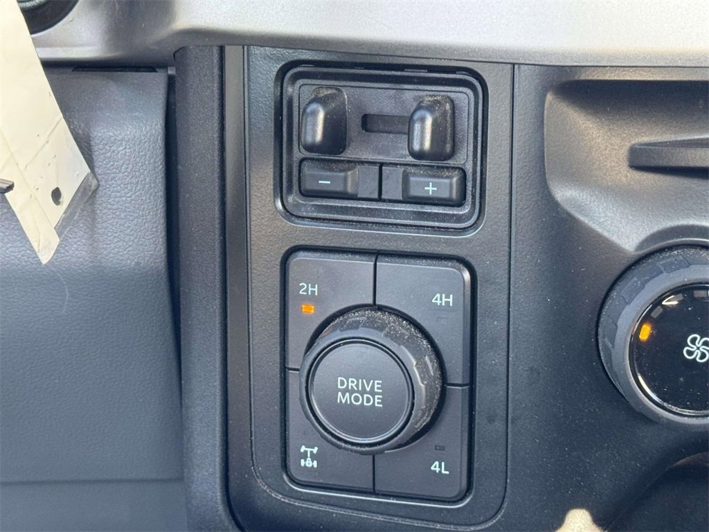 Used 2023 Ford F250 XL w/ STX Appearance Package image 8