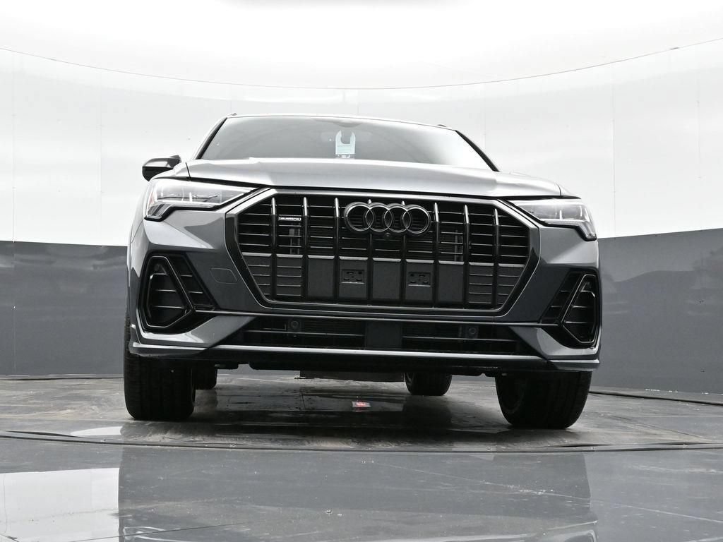 New 2025 Audi Q3 2.0T Premium Plus AWD/4WD image 30