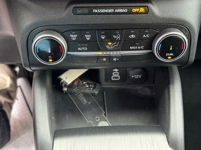 Used 2024 Ford Escape ST-Line image 17