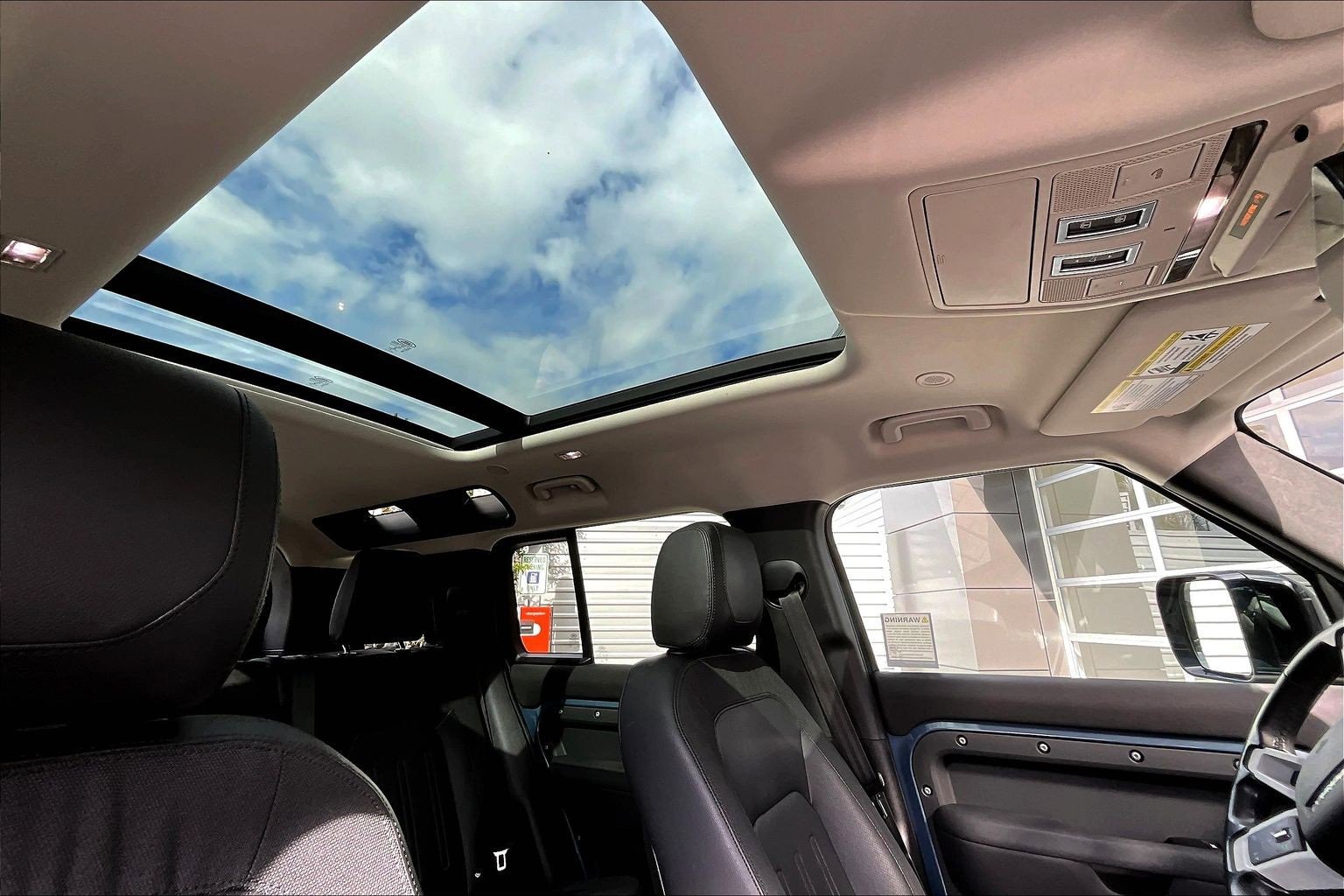 Used 2021 Land Rover Defender 110 S image 22