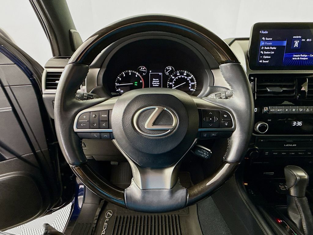Certified 2023 Lexus GX 460 Premium w/ Premium Package AWD/4WD image 11