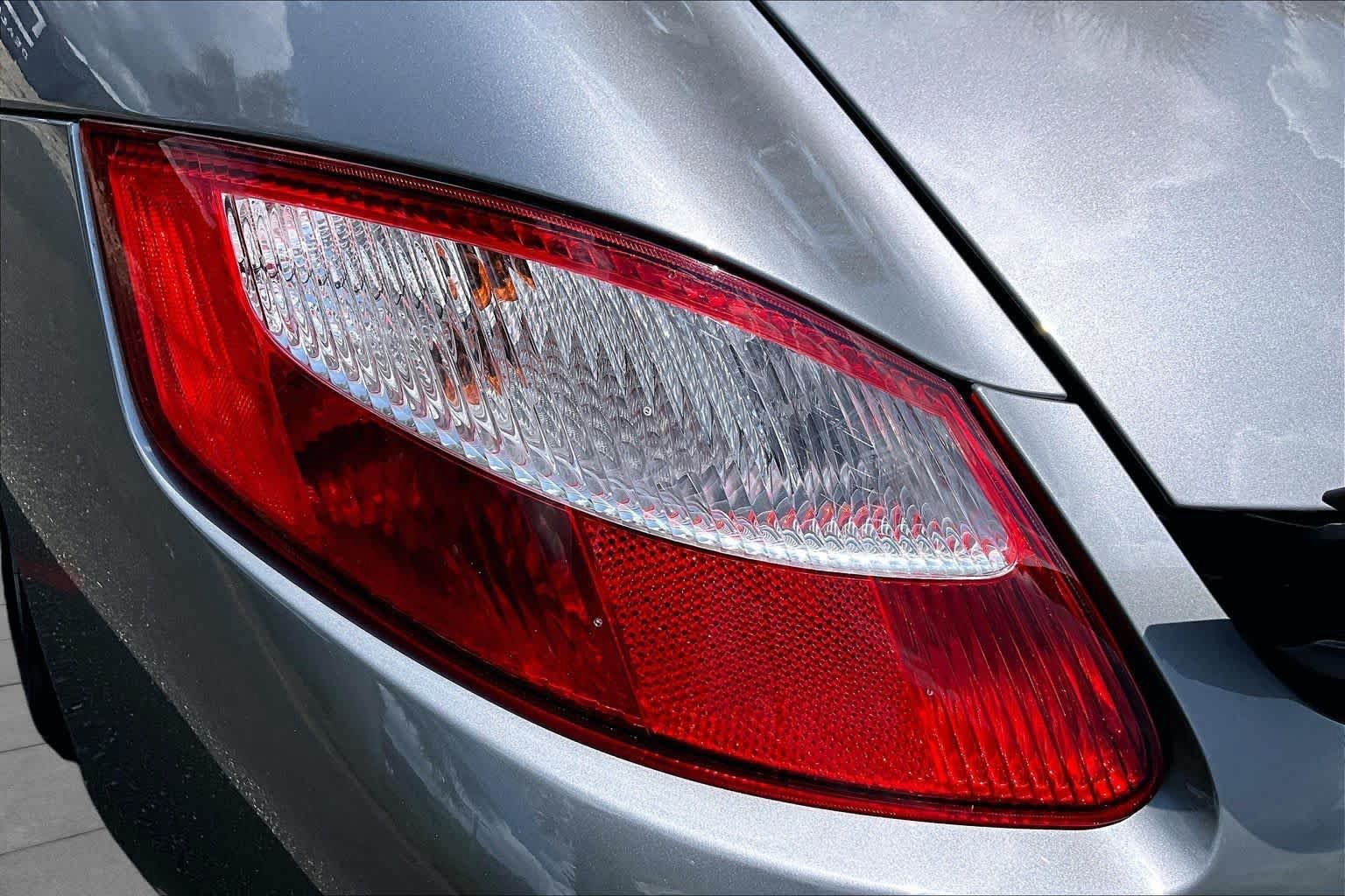 Used 2005 Porsche Boxster RWD image 31
