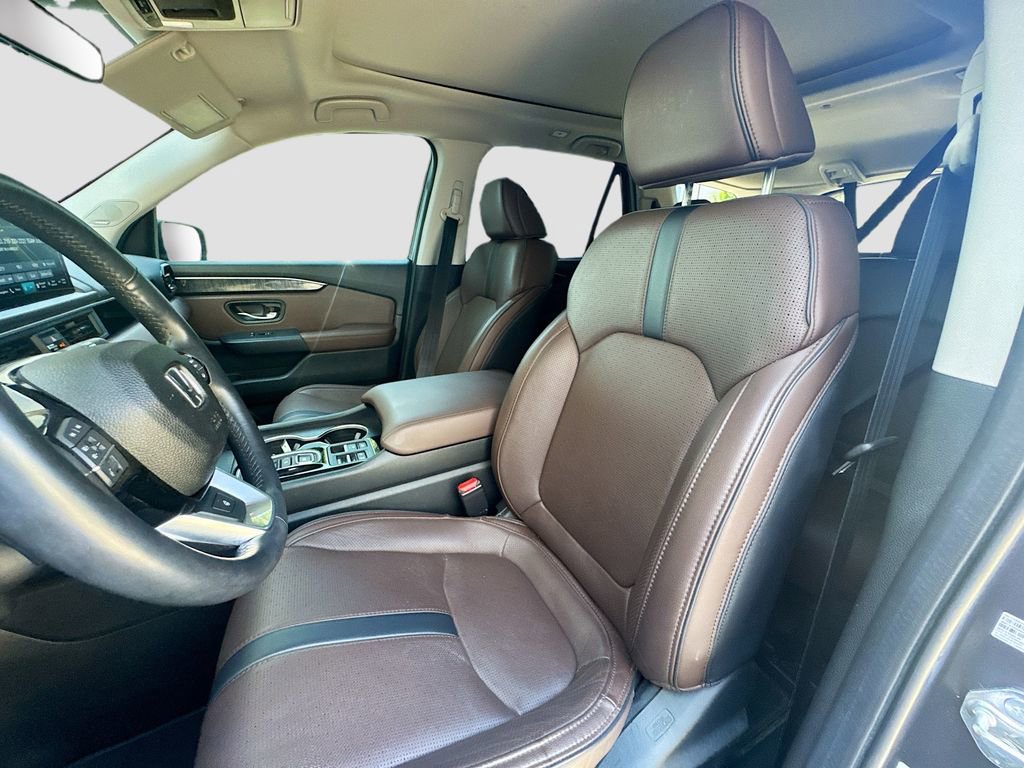 Used 2025 Honda Pilot Elite image 20