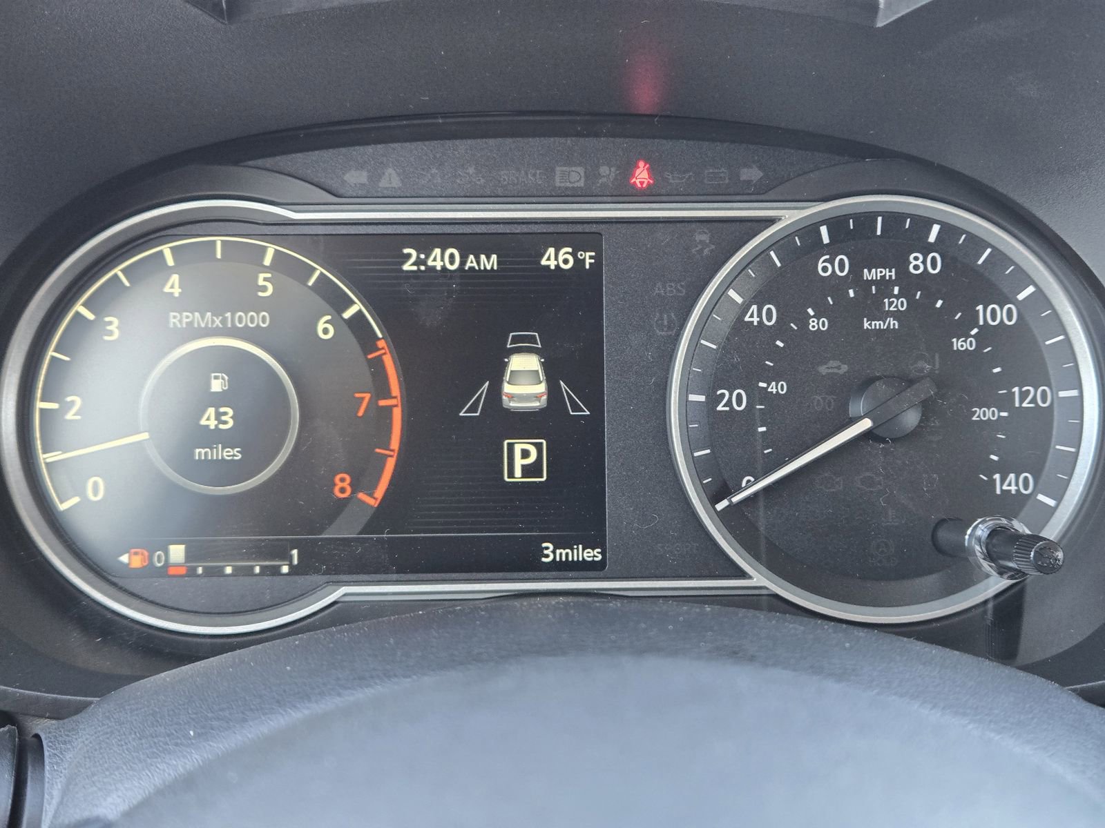 New 2025 Nissan Versa SR image 14