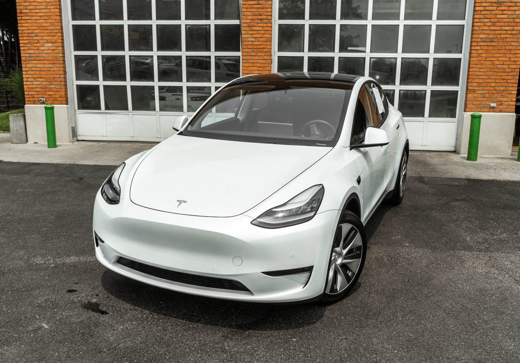 Used 2020 Tesla Model Y Long Range AWD/4WD image 2