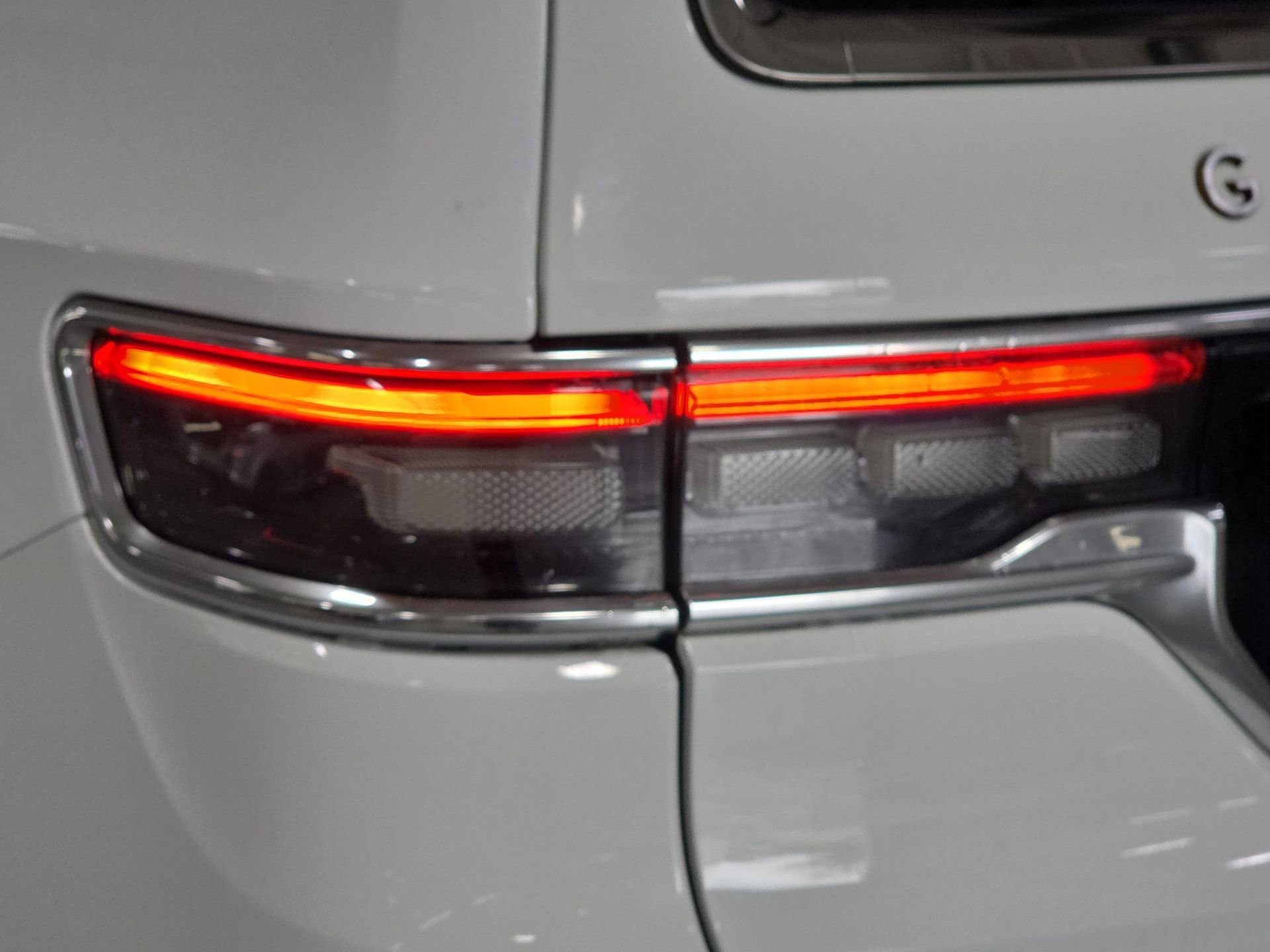 Used 2024 Jeep Grand Wagoneer L Series III image 33