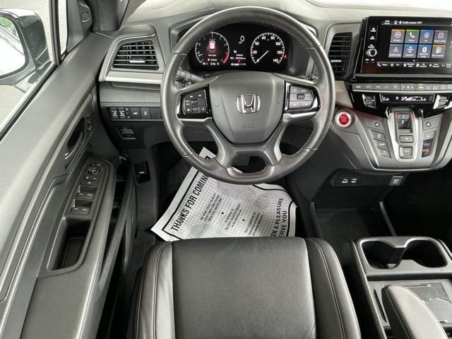 Used 2025 Honda Odyssey Sport-L image 12