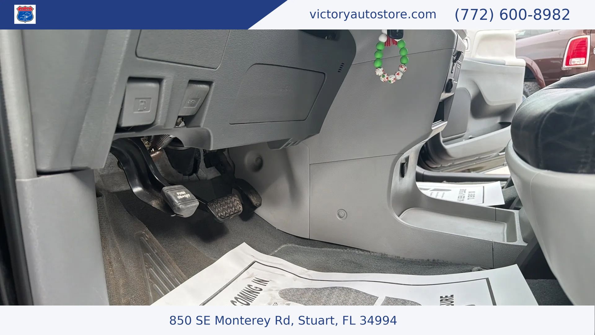 Used 2019 Toyota Sienna LE FWD image 33