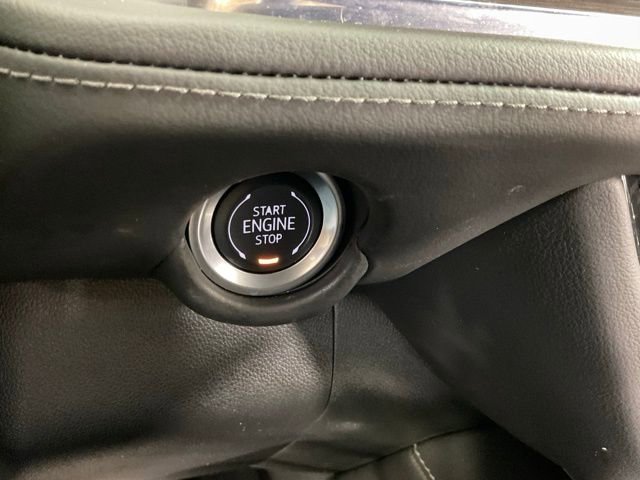 Used 2025 Chevrolet Suburban LT image 23