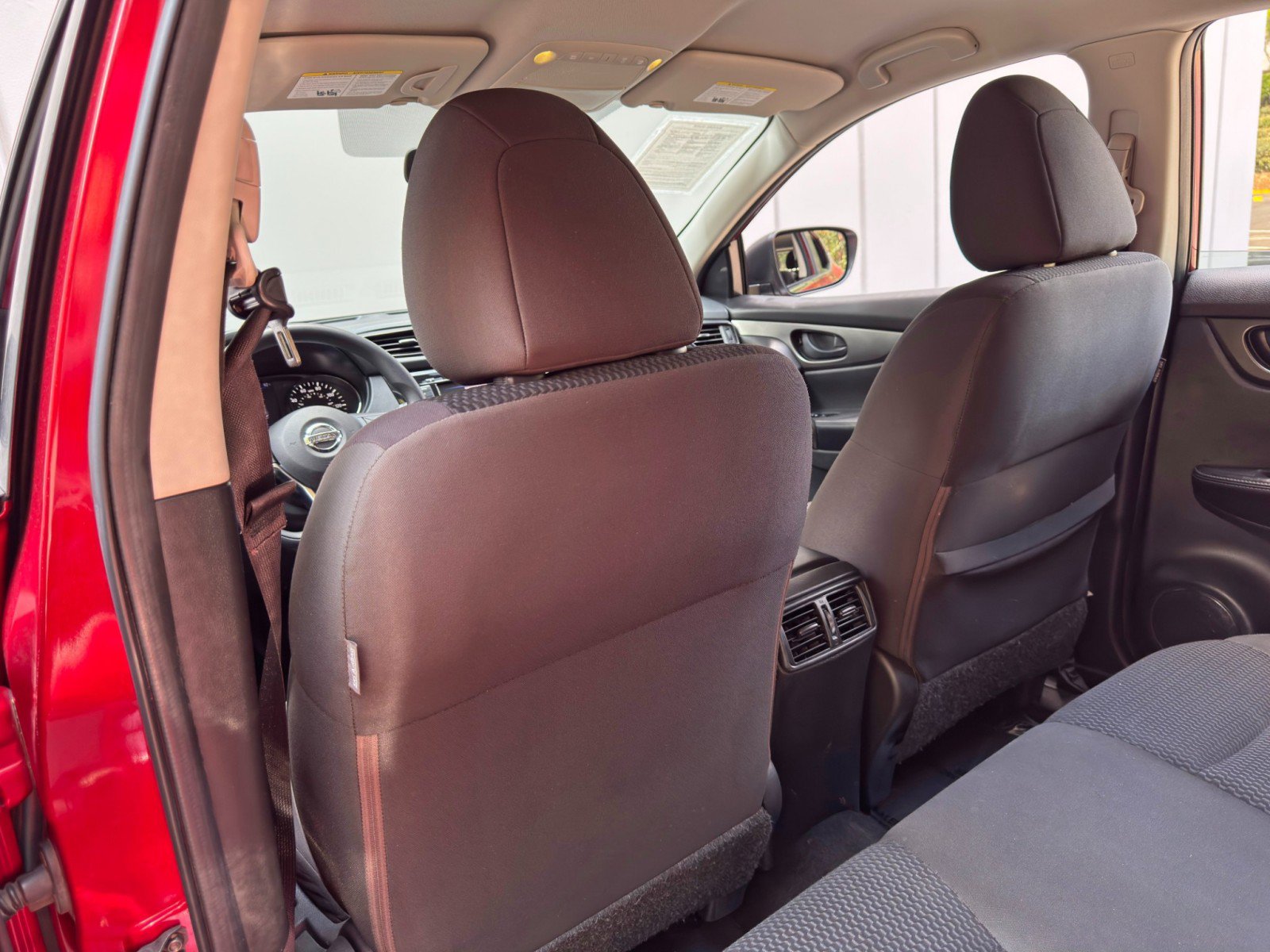 Used 2019 Nissan Rogue Sport S w/ Appearance Package FWD image 29