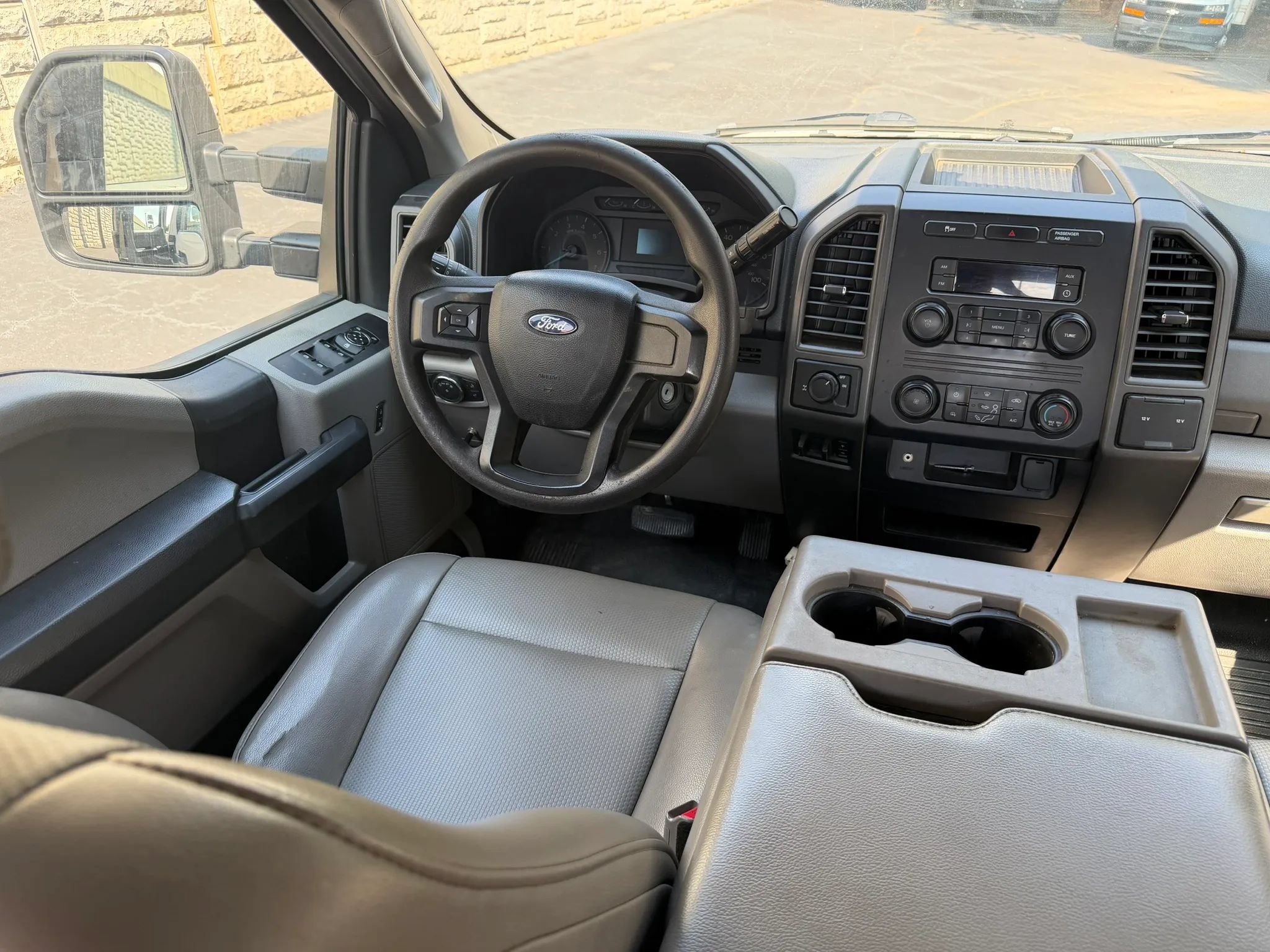 Used 2017 Ford F250 XL w/ Power Equipment Group AWD/4WD image 12