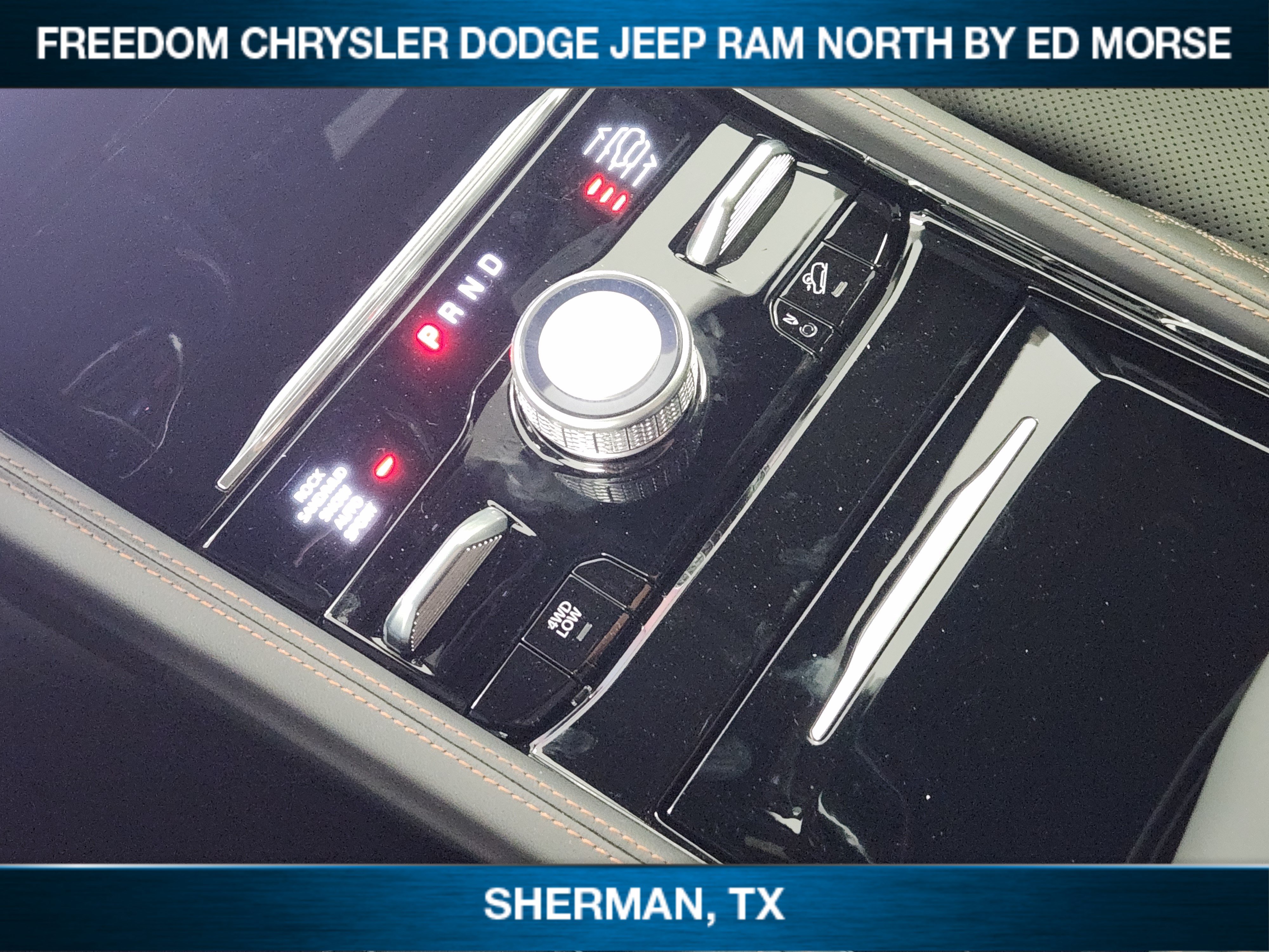 New 2026 Jeep Grand Cherokee L Summit w/ Obsidian Package AWD/4WD image 14