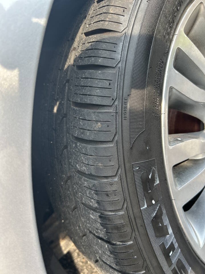 Used 2013 Chrysler 200 Limited FWD image 15
