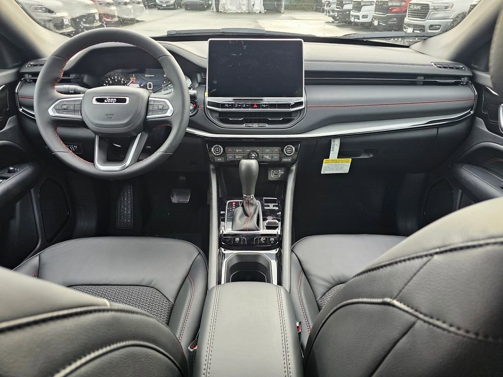 New 2026 Jeep Compass Trailhawk image 16