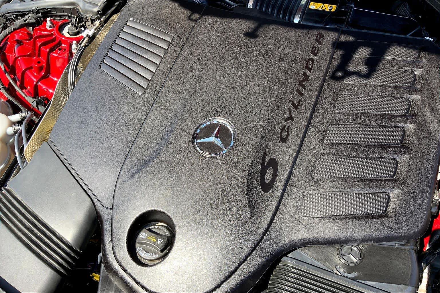 Certified 2025 Mercedes-Benz CLE 450 4MATIC Cabriolet image 33