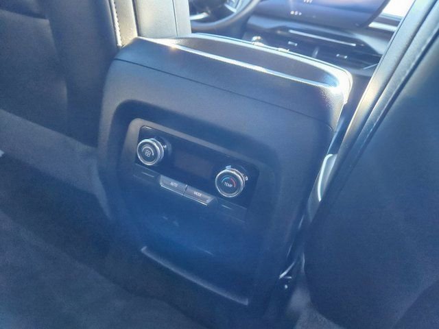 Used 2025 Buick Enclave Preferred image 9