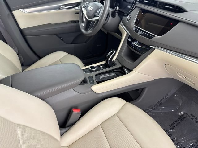 Used 2022 Cadillac XT5 Premium Luxury FWD image 25