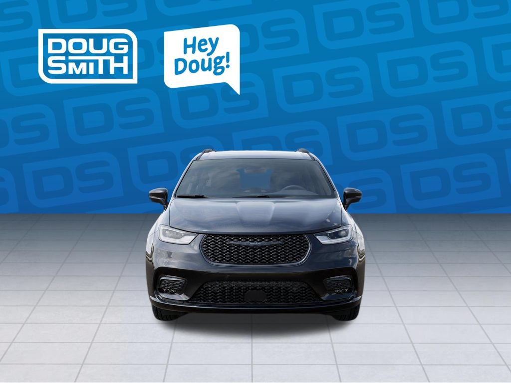 New 2026 Chrysler Pacifica Select w/ S Appearance Package AWD/4WD image 6
