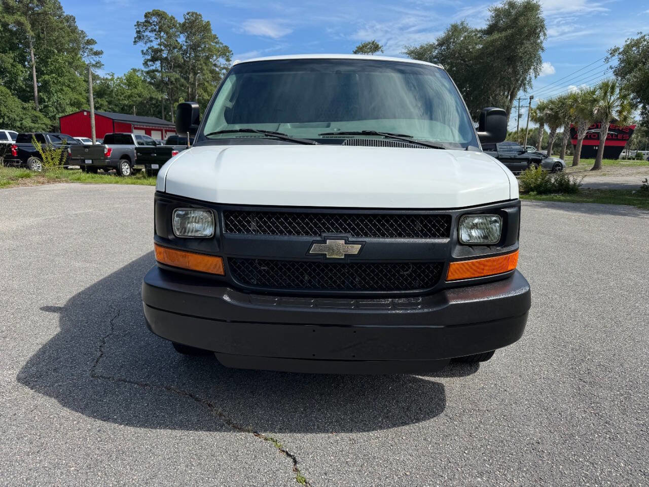 Used 2016 Chevrolet Express 2500 RWD image 26